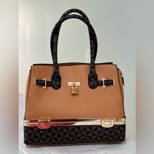 Versona Elegant Tan and Black Handbag
